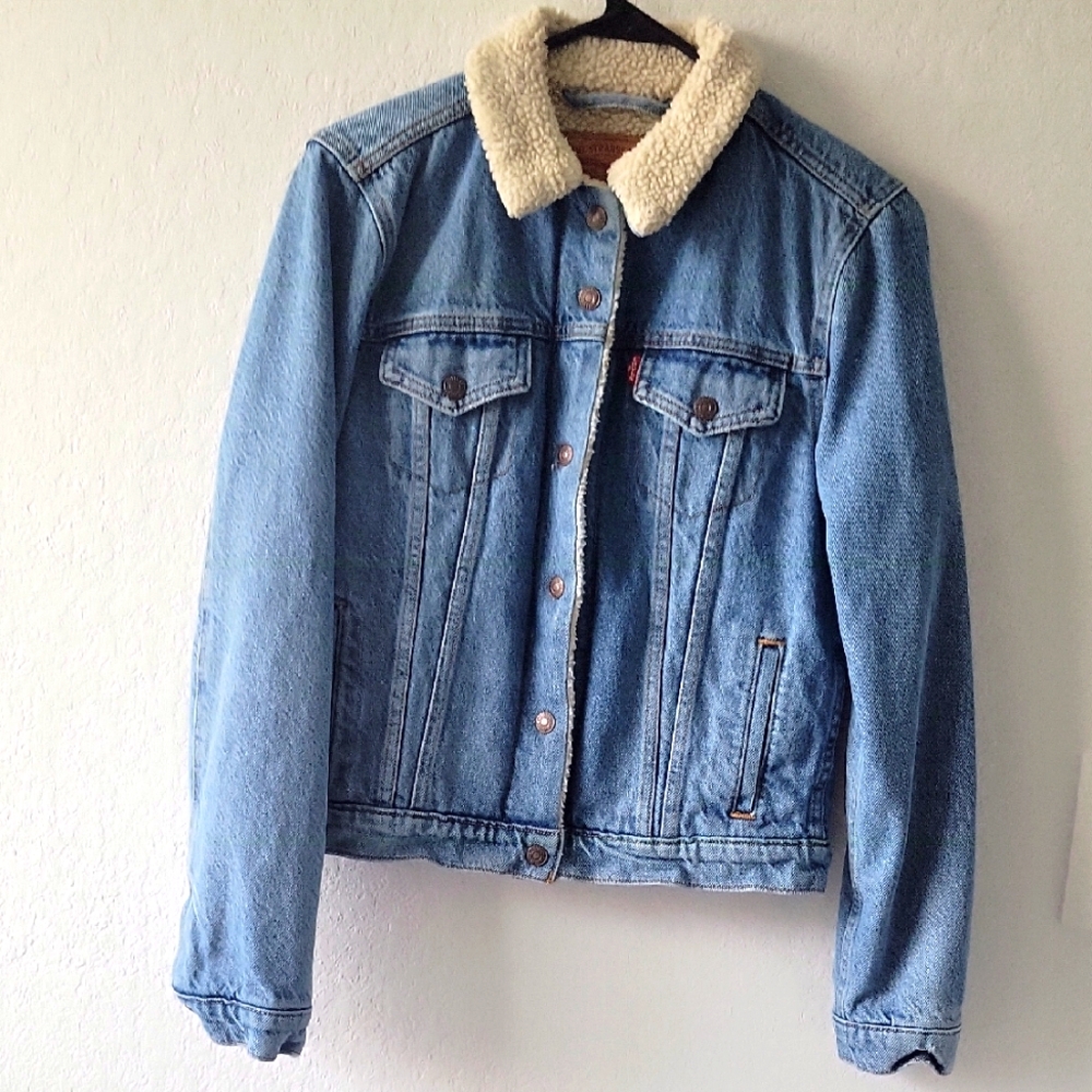 Levi's Cream Sherpa Lined Jacket